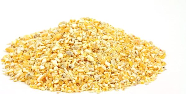 CZ Grain Premium Cracked Corn Feed for Deer, Squirrels, Birds, Beef Cattle, Wildlife